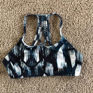 Patterned sports bra